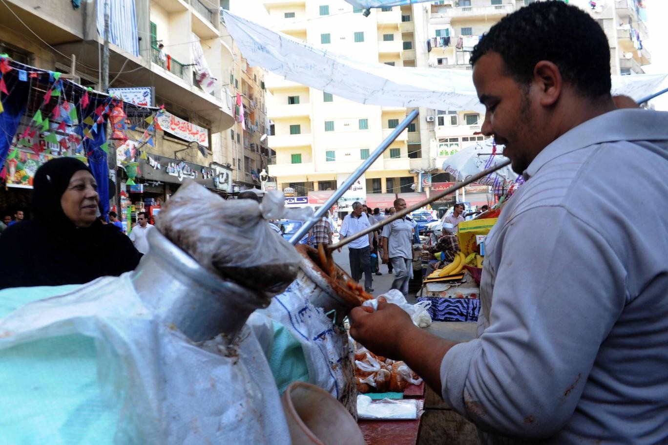 الغلاء-يبدد-فرحة-المغاربة-بإست