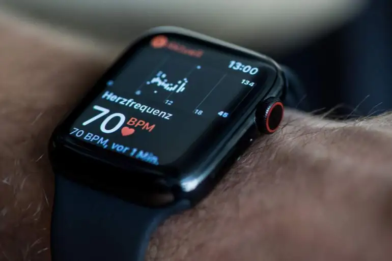 هل-يمكن-للساعات-الذكية-التعرف