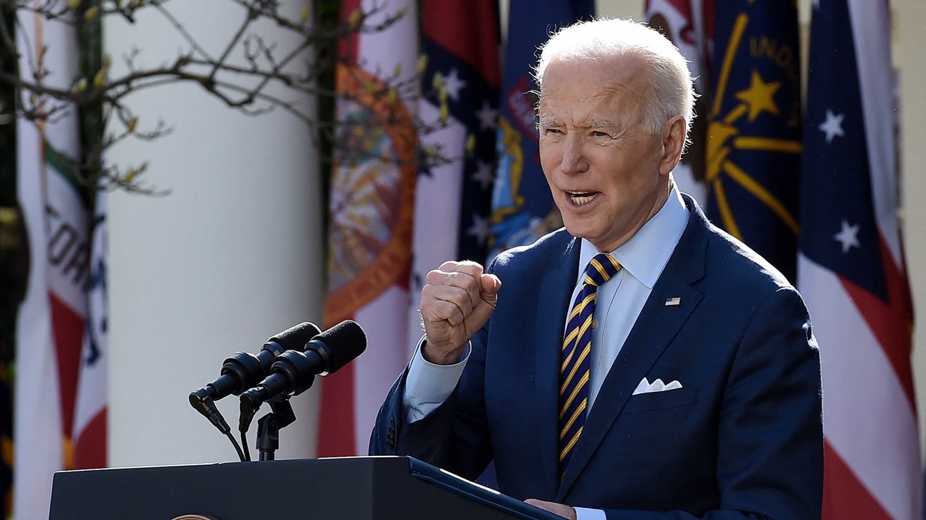 بايدن-يقول-إن-الأزمة-المصرفية