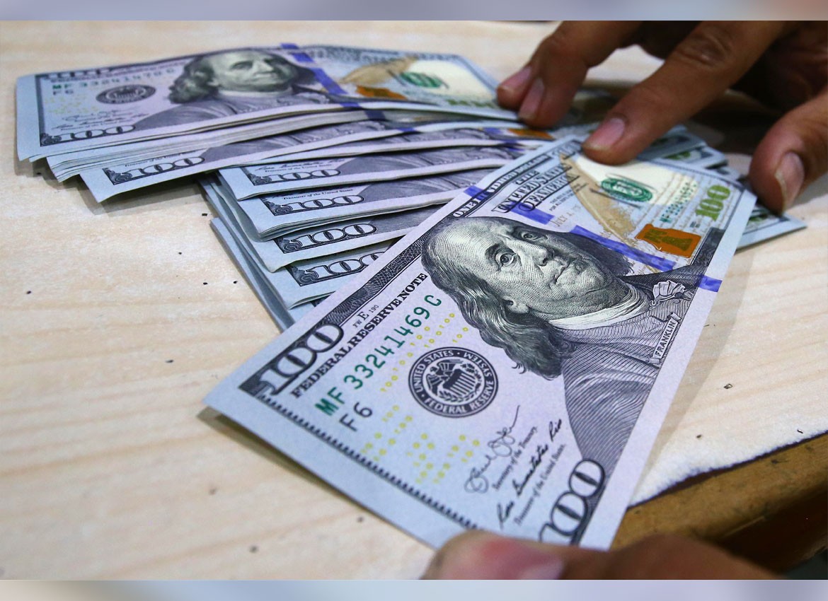 سعر-صرف-الدولار-الأمريكي-مقابل